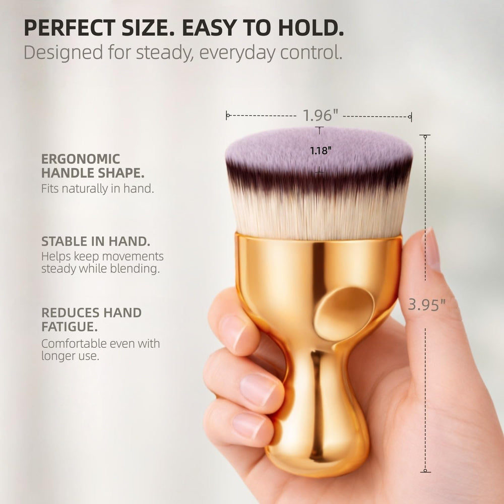 Pinceau GOERTI lotion bronzante angle application uniforme sur le corps.