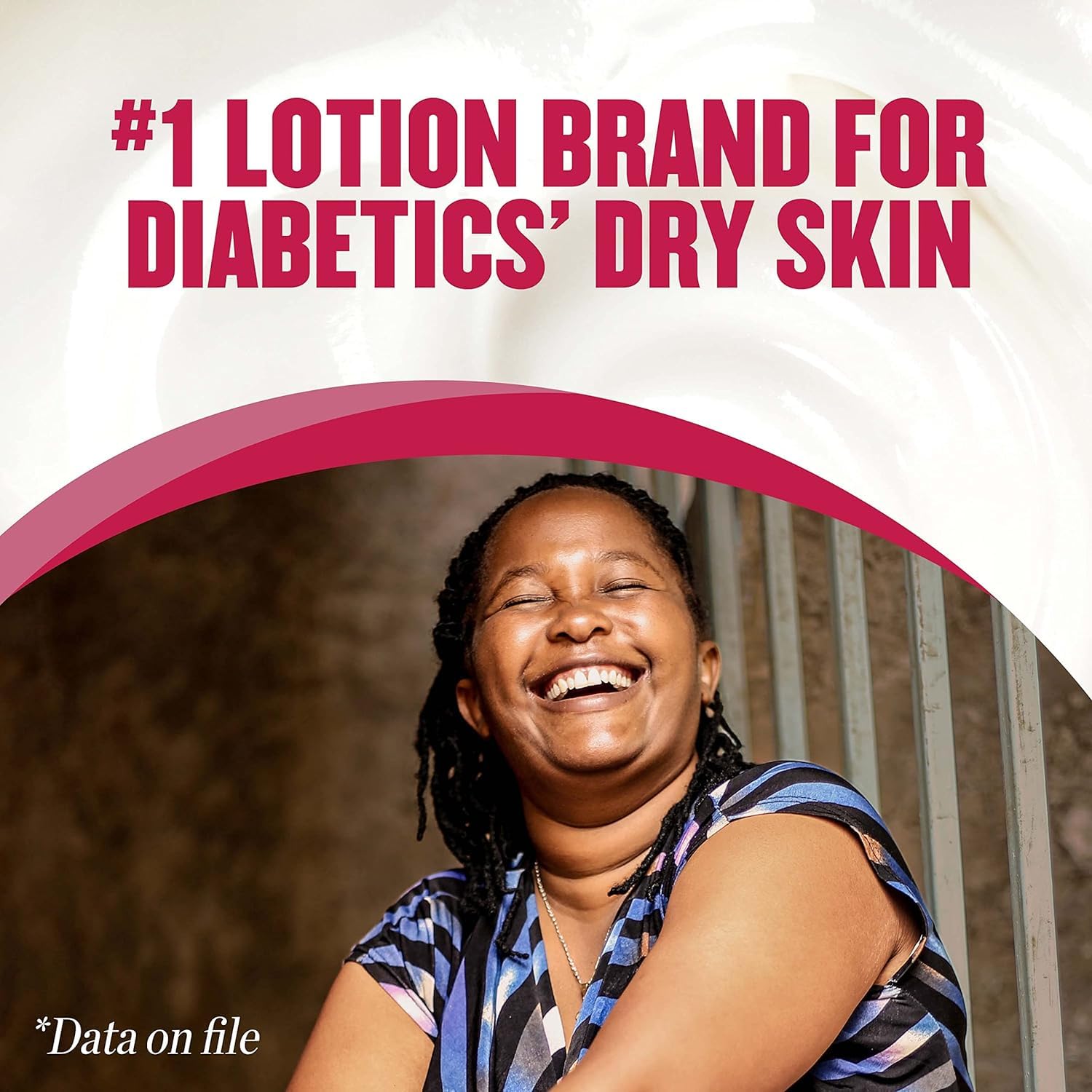 Gold Bond Ultimate Diabetics' Foot Cream pump dispense shot for easy application.