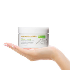 Goldfaden MD Doctors Scrub extraits d algues et thé rouge pour protection antioxydante.