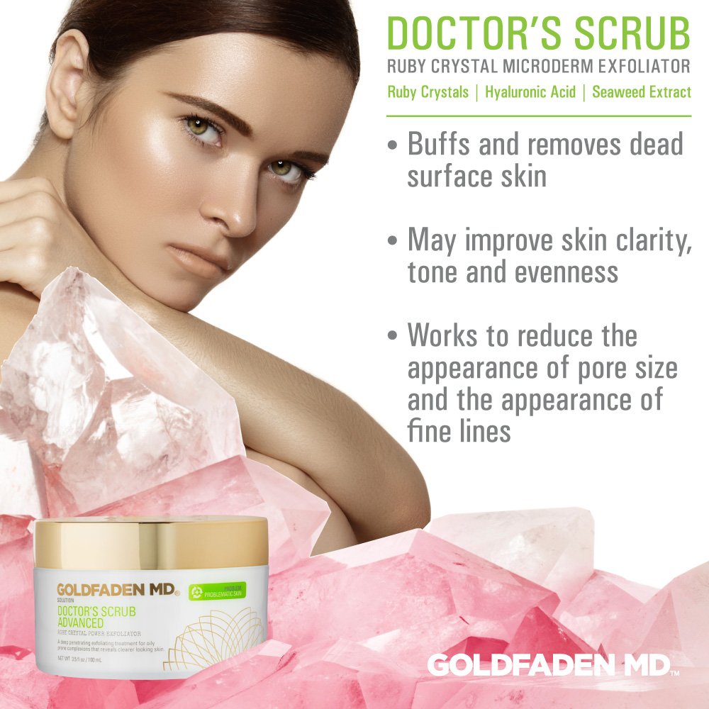 Goldfaden MD Doctors Scrub texture peau lisse et pores visiblement réduits.
