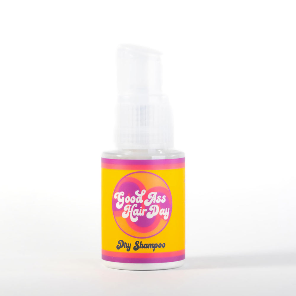 Good Ass Hair Day poudre sèche vanille – emballage pratique pour retouches