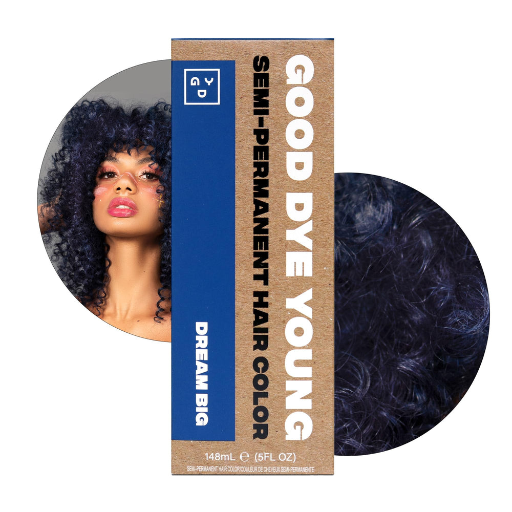 Good Dye Young coloration bleue en application, rendu vif et précis