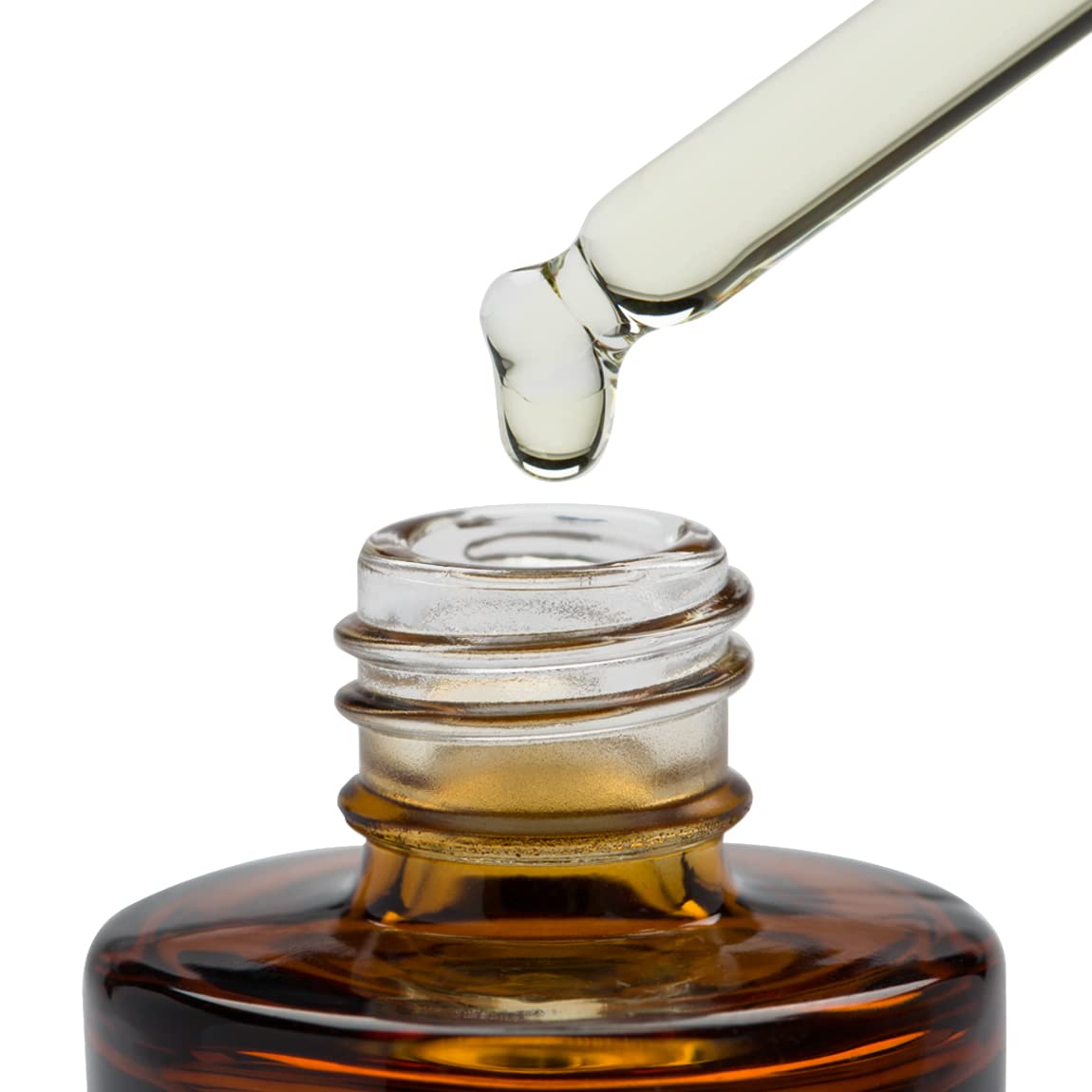 Peau lumineuse potentielle après l utilisation de l huile rose musquée Good Molecules.
