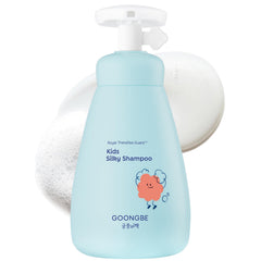GOONGBE Shampoing démêlant pour enfants sur flacon, démêle rapidement.