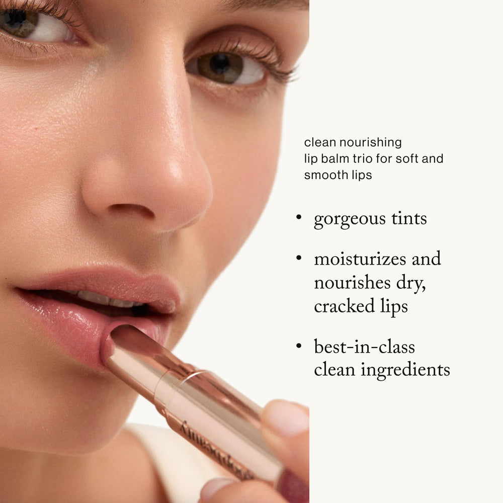 goop Beauté Baume Lèvres Trio clair, texture lisse et fini subtil.