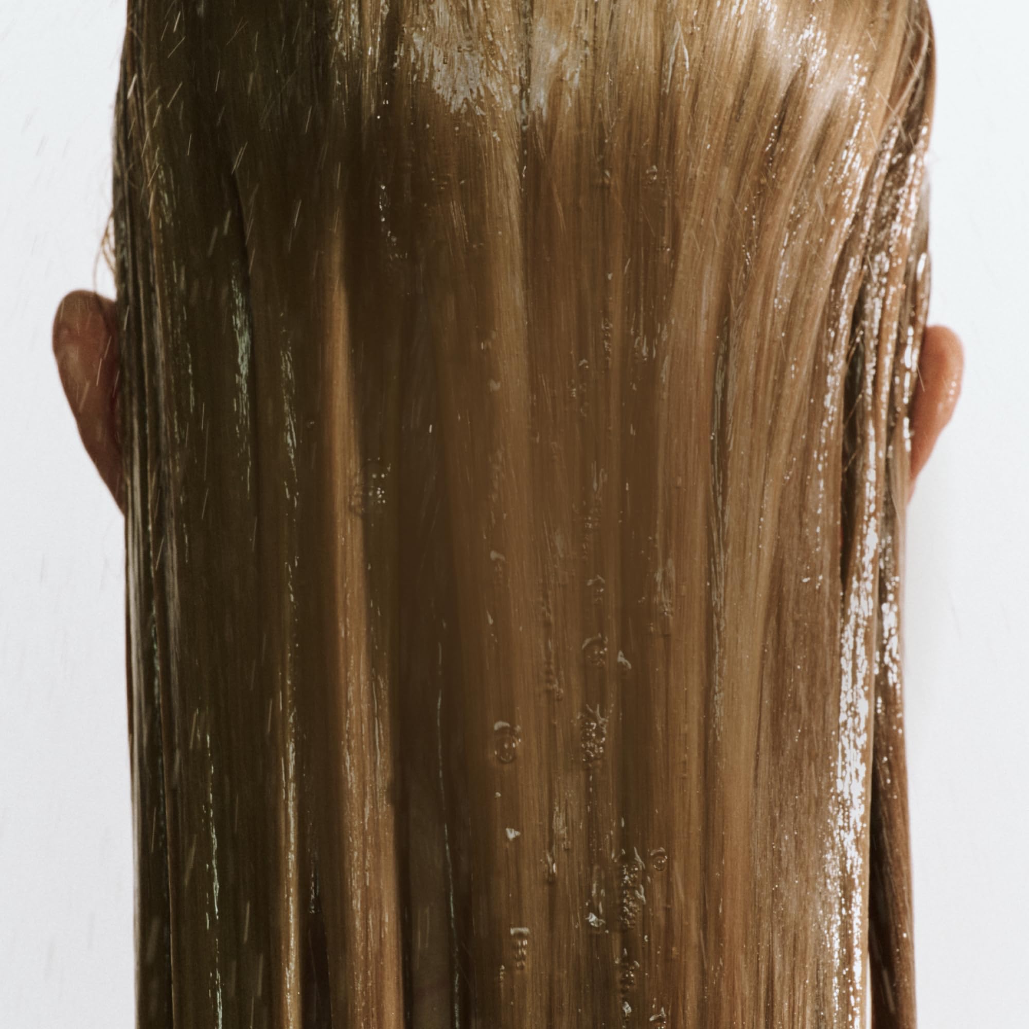 goop Beauté Masque Cheveux – acides aminés nourrissent les fibres.
