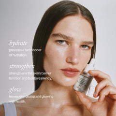 Goop Exosome Hydration Serum : texture gel frais qui pénètre rapidement et éclaircit le teint.