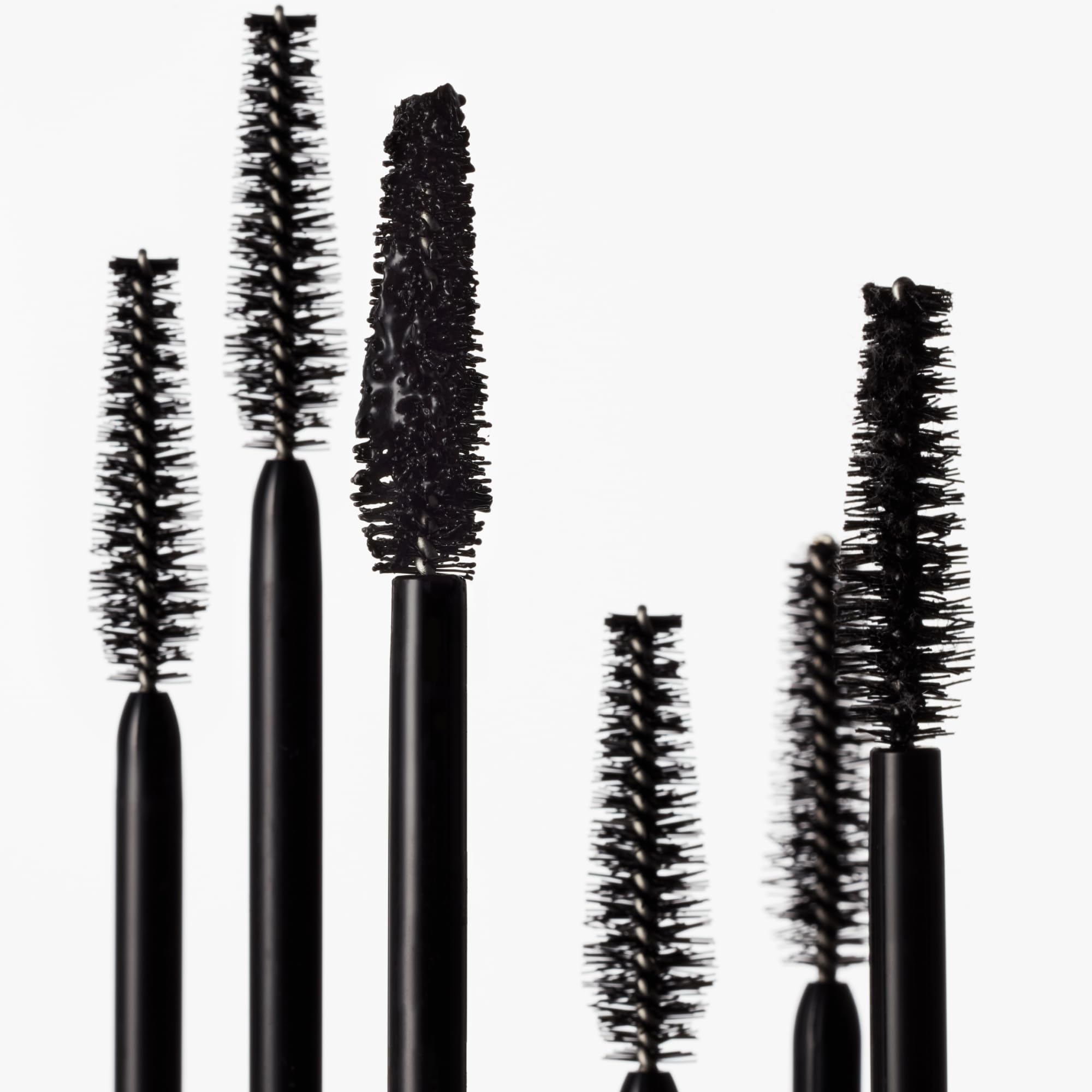 goop Featherlash-vitamine E pour un conditionnement quotidien des cils