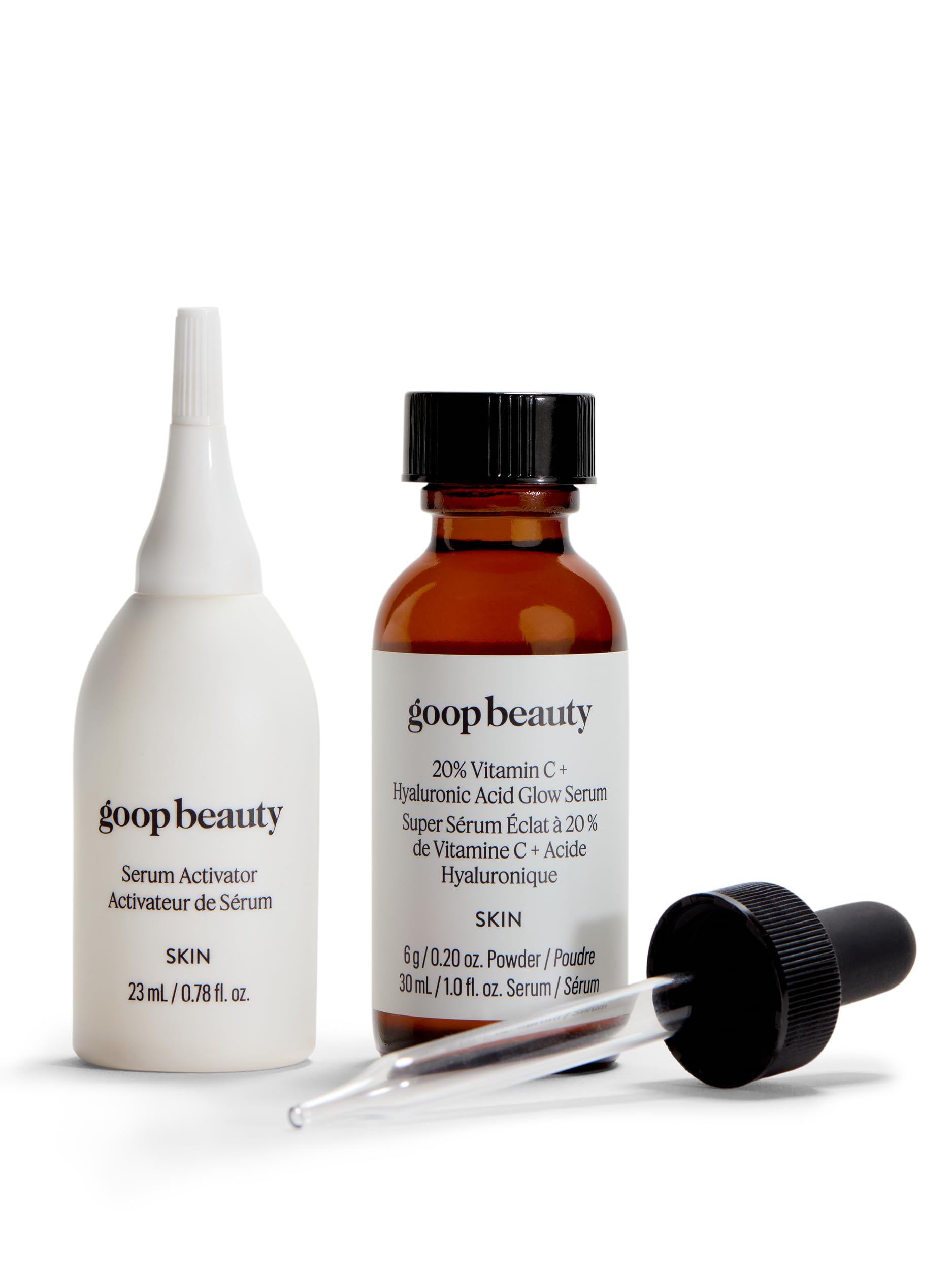 Goop Sérum vitamine C 20% dans une bouteille-pompe, hydratation améliorée.