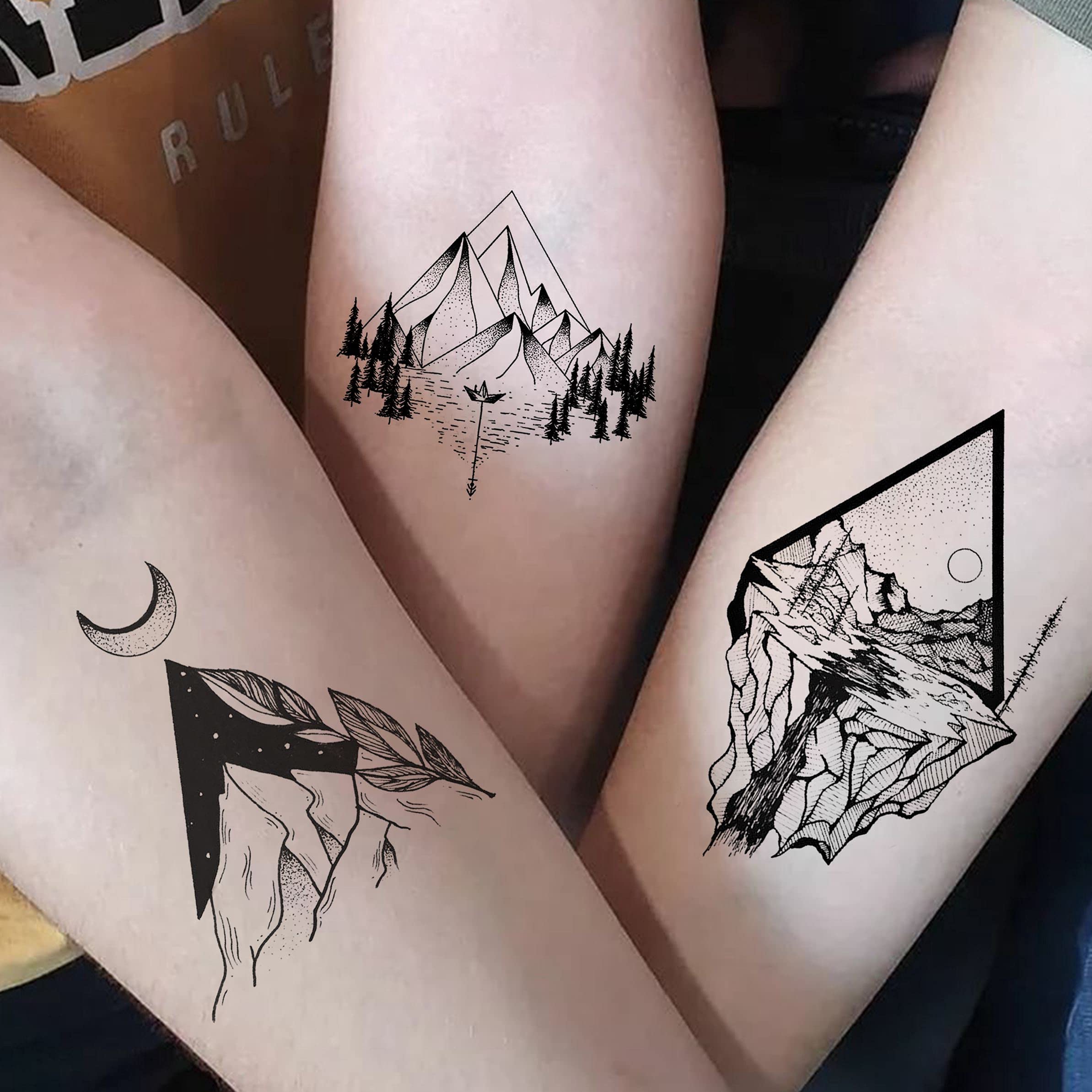 Tatouage Goromon espace astral – motif spatial pour soirées