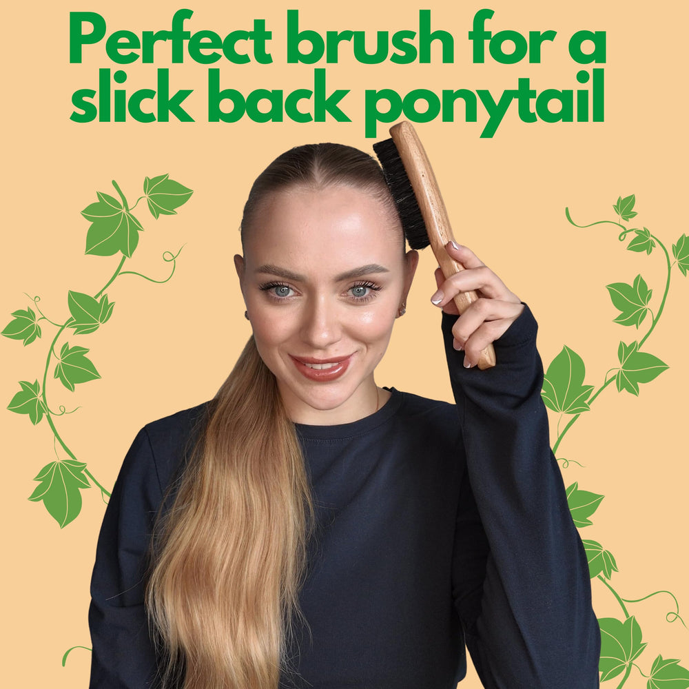Brosse GranNaturals masse le cuir chevelu et répartit les huiles naturelles.