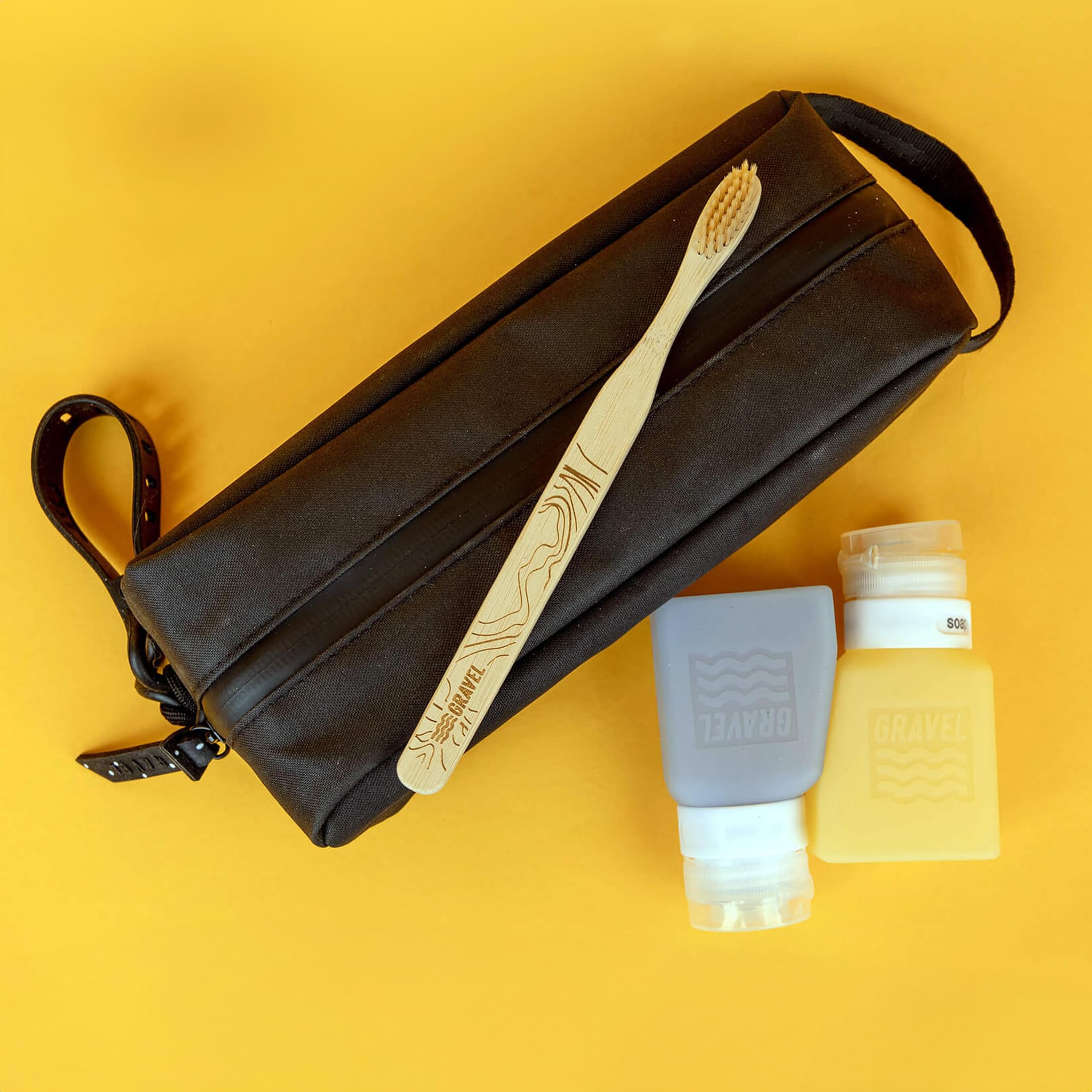 Bouteilles Gravel silicone, nettoyage rapide et réutilisation aisée après chaque voyage.