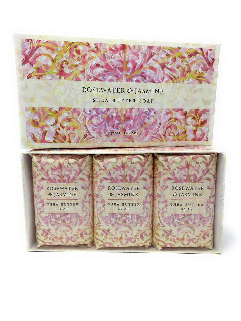 Coffret Greenwich Bay Trading Co. de trois savons rose et jasmin, cadeau élégant.