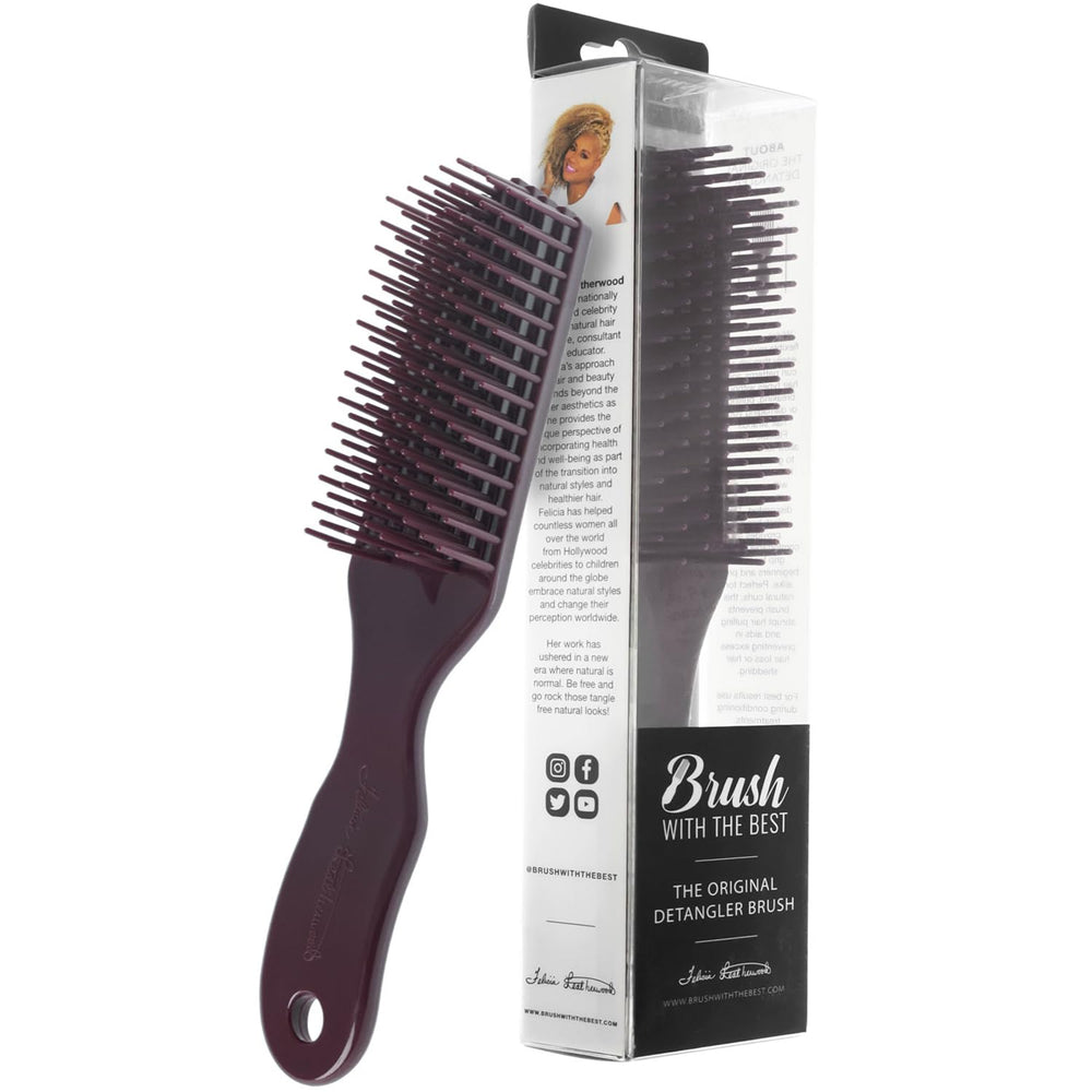 Gros plan des poils flexibles de la brosse Maroon, démêlage en douceur.