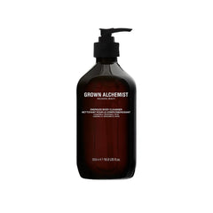 Grown Alchemist Nettoyant Corporel Énergisant — bouteille-pompe pratique pour usage quotidien.