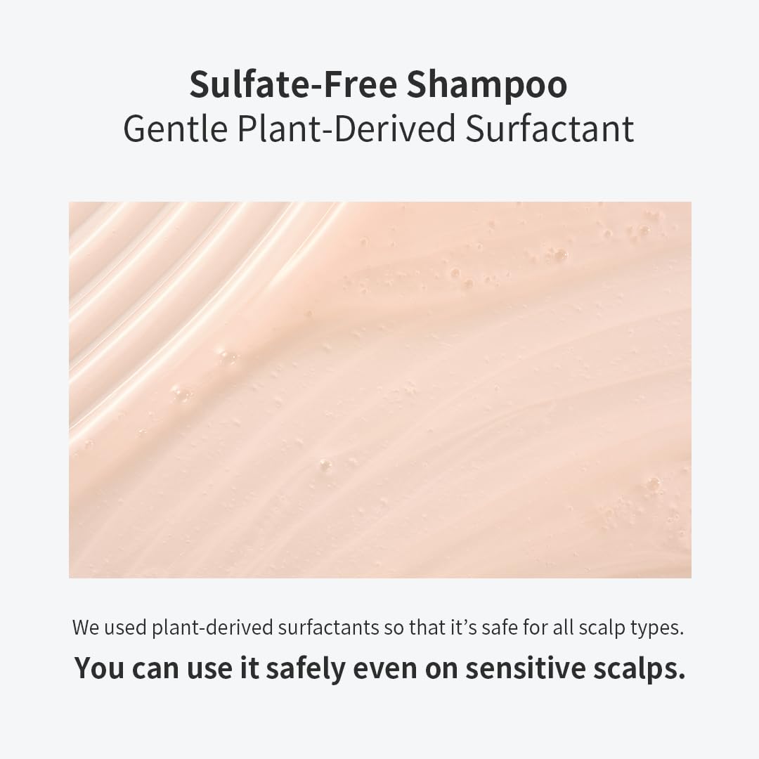 Cheveux hydratés et frisés domptés par l'hydratation.