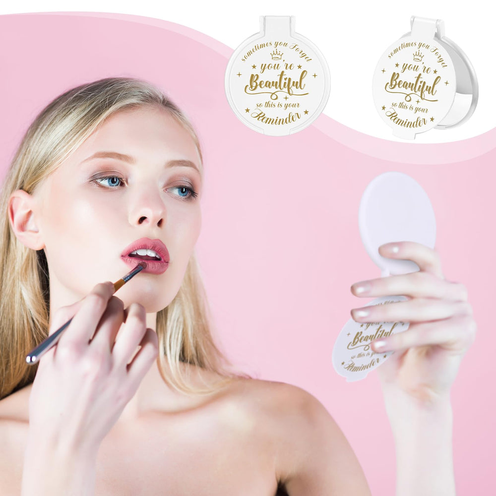 Miroir Gulfmew en métal et plastique, surface lisible et durable.