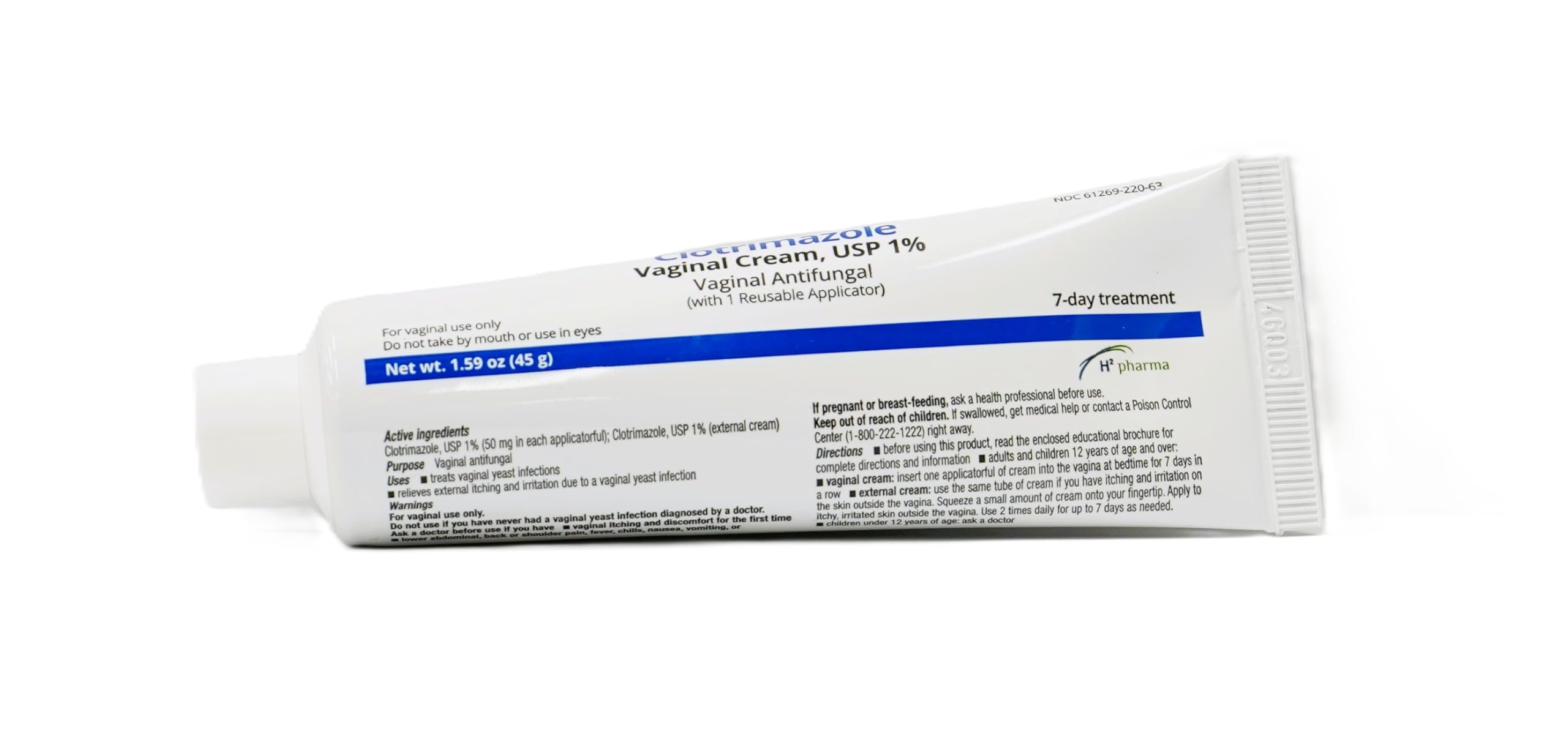 Texture crème blanche H2 pharma sur peau propre et douce.