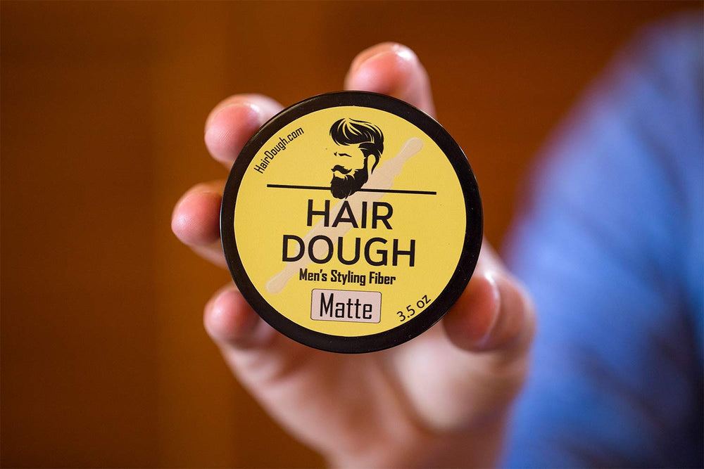 Hair Dough Styling Clay convient à tous les styles, du court au long.