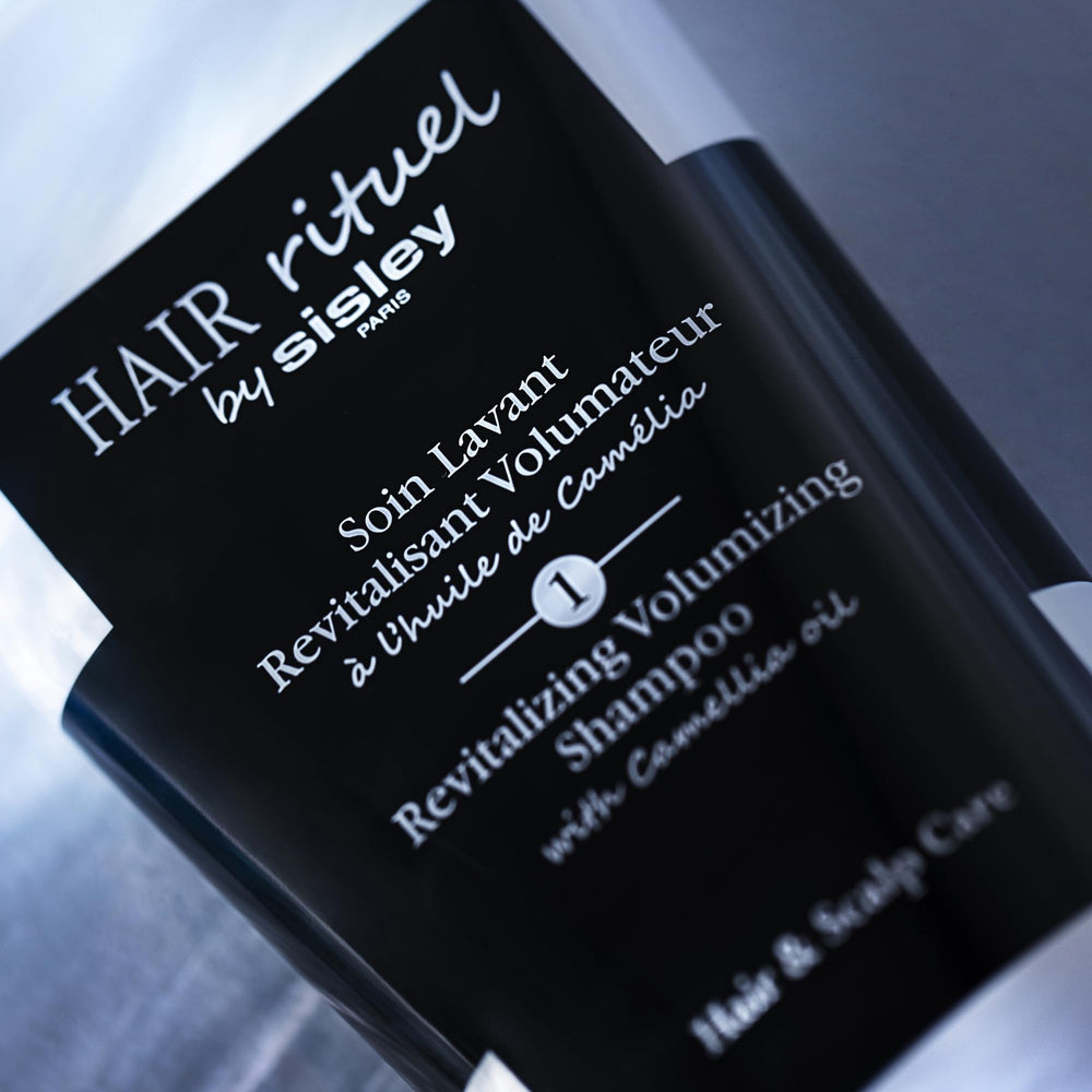 Hair Rituel par Sisley - ingrédients zinc et cuivre soutenant le cuir chevelu et la vitalité.