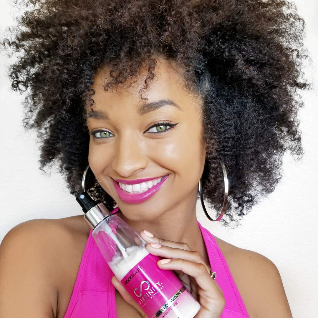 Quinoa et jojoba hydratent profondément les longueurs des cheveux.