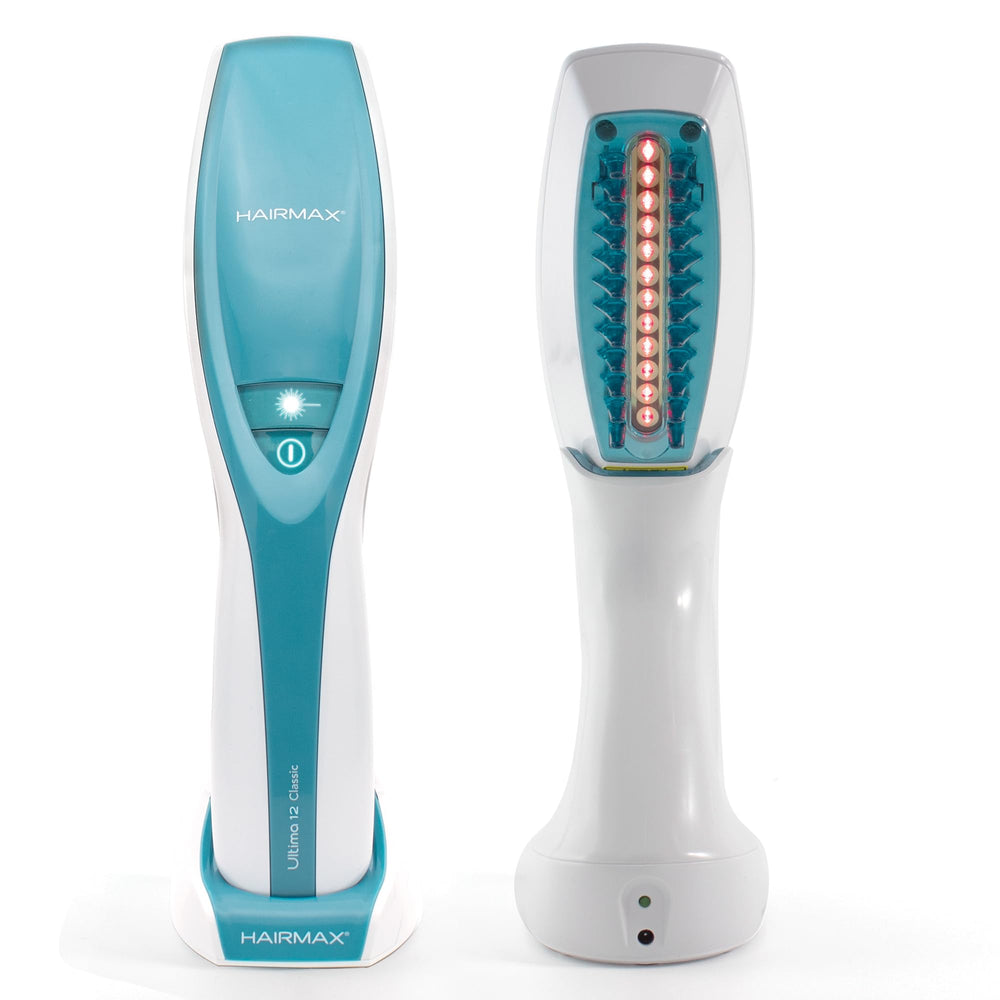 HairMax Ultima12 Classic LaserComb en utilisation à domicile pour stimuler la repousse