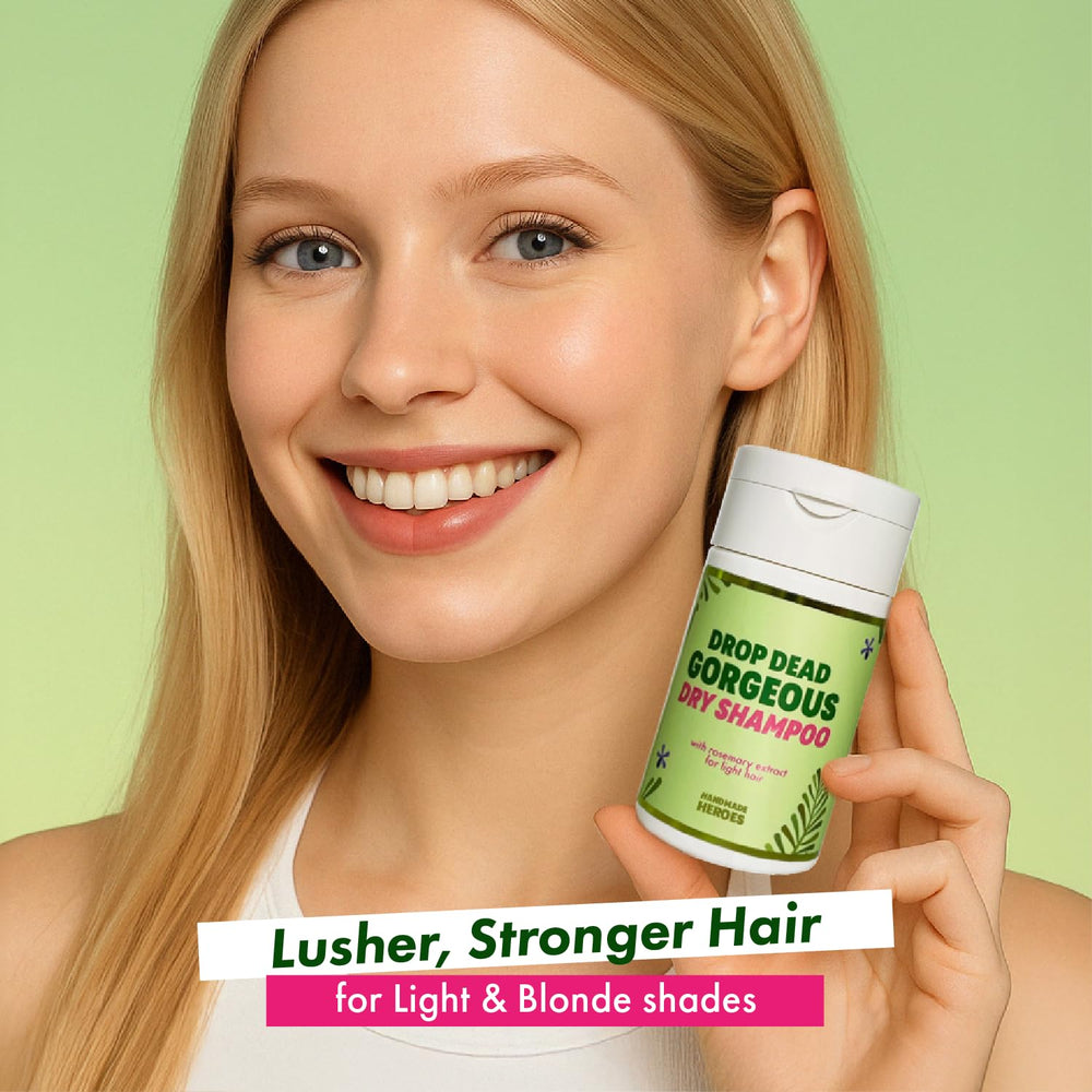Application rapide du shampoing sec sur les racines pour un effet naturel.