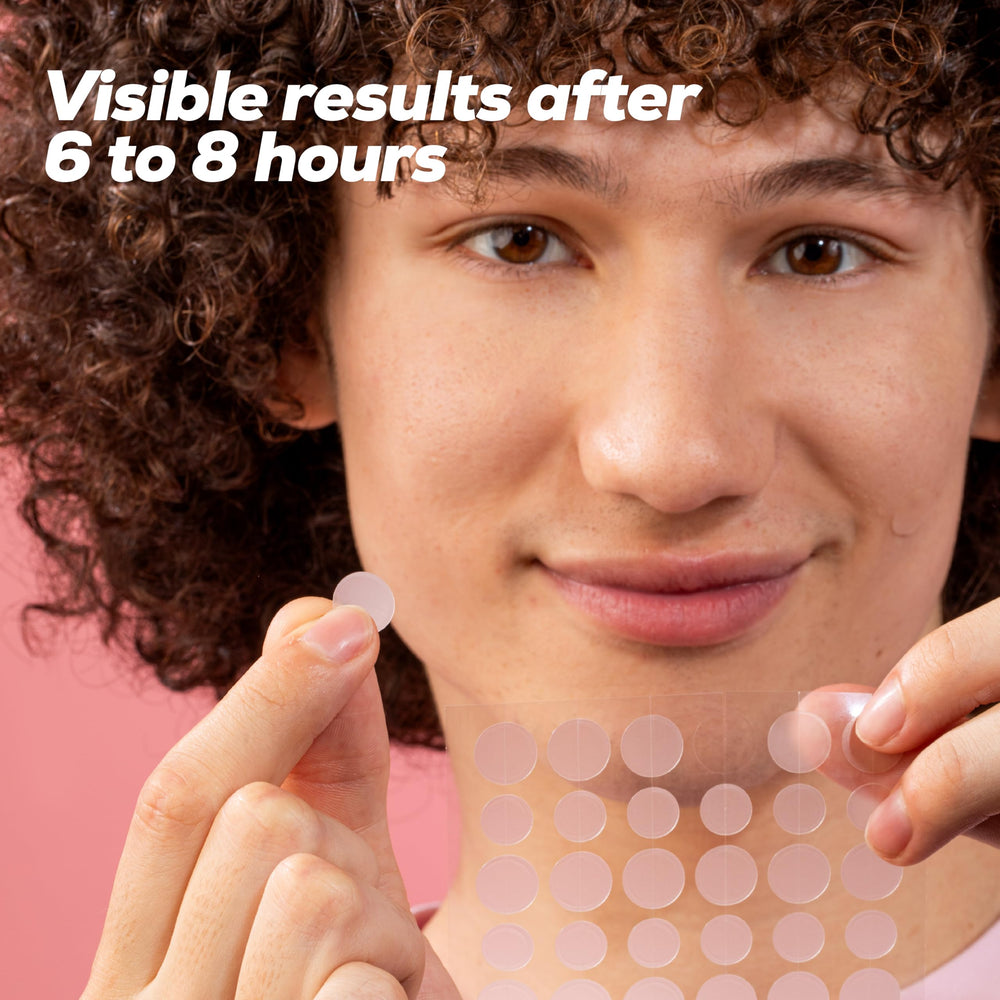 Pansement HANHOO absorbant, texture translucide sur le visage.