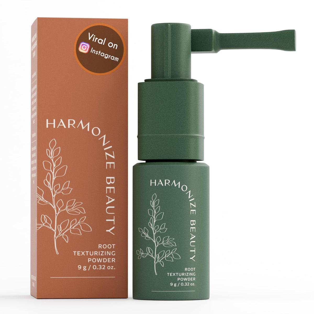 Poudre texturante Harmonize Beauty pour les racines offrant un volume léger et naturel.