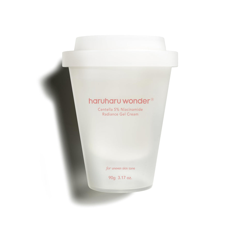 Haruharu Wonder Centella 5% Niacinamide, application quotidienne sur la peau, hydratation durable.