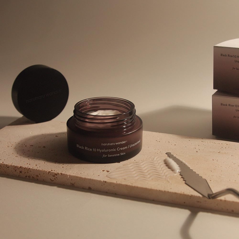 HARUHARU Wonder Black Rice Crème – Sensation de fraîcheur après application.