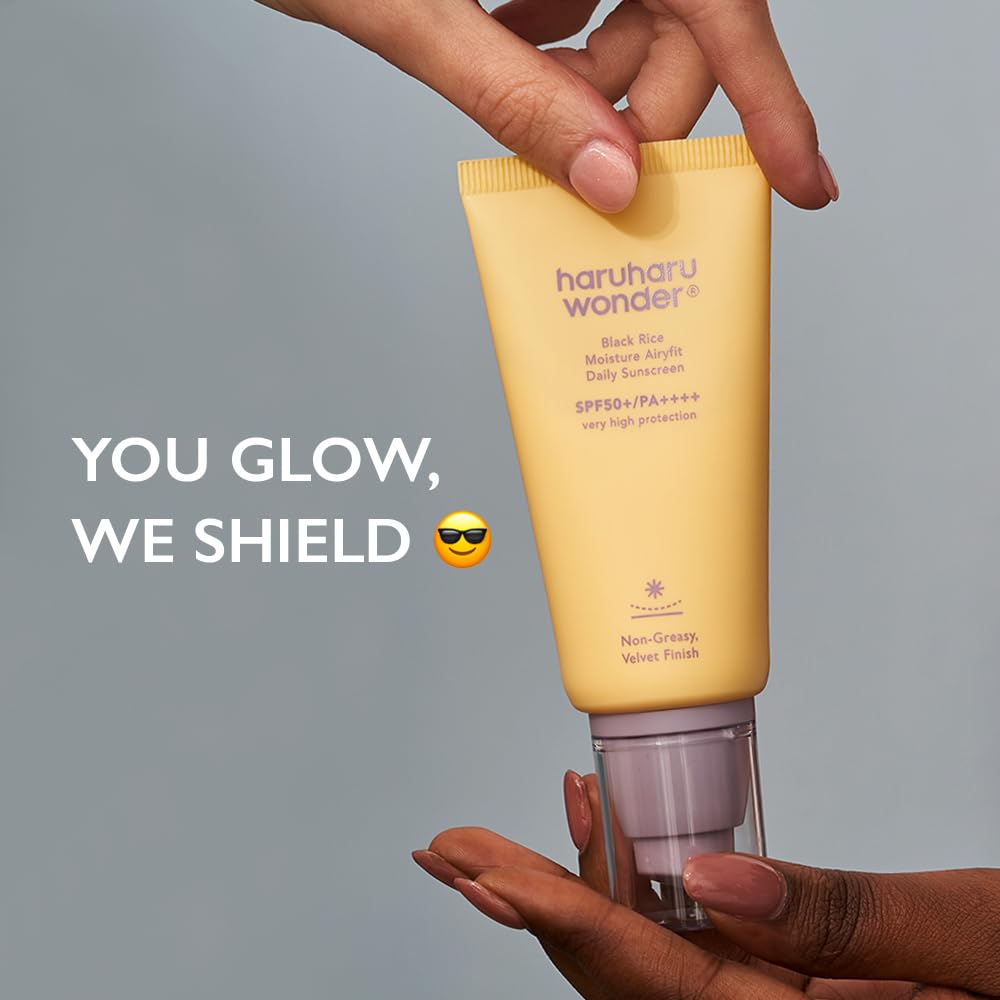 Texture veloutée de Haruharu Wonder sur la peau, fini léger et naturel.