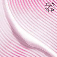 Application douce sur cheveux humides pour nourrir les longueurs.