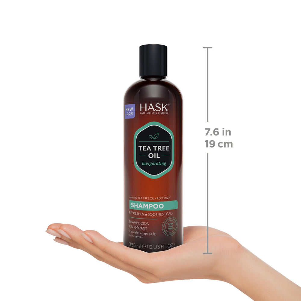 Rituel douche: lavage des cheveux avec HASK pour cheveux propres et vivifiés.