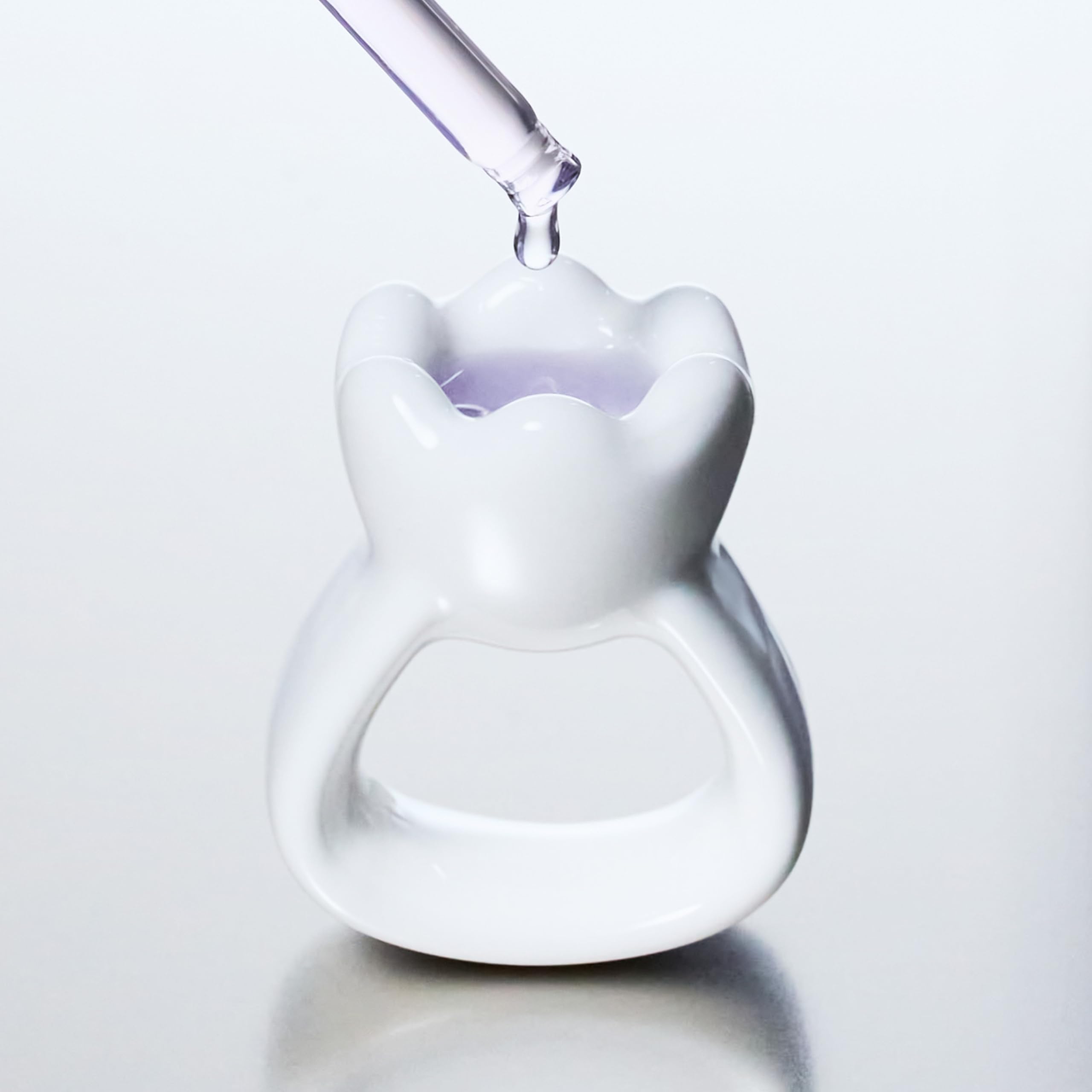 Utilisation précise sur mâchoire et tempes pour détente ciblée.