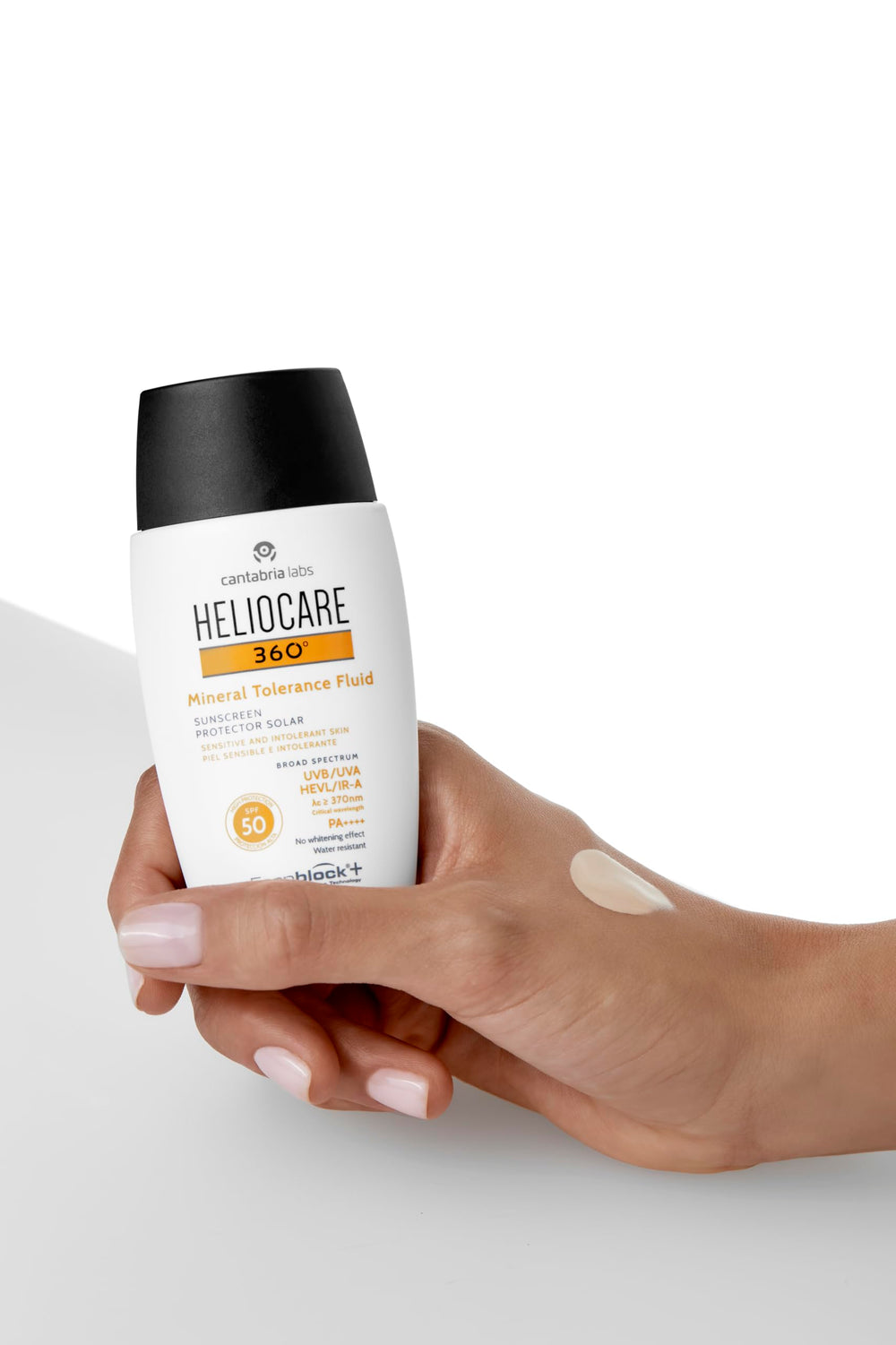 Heliocare 360 Fluide Minéral: résistant à l’eau jusqu’à 80 minutes pour activités sportives