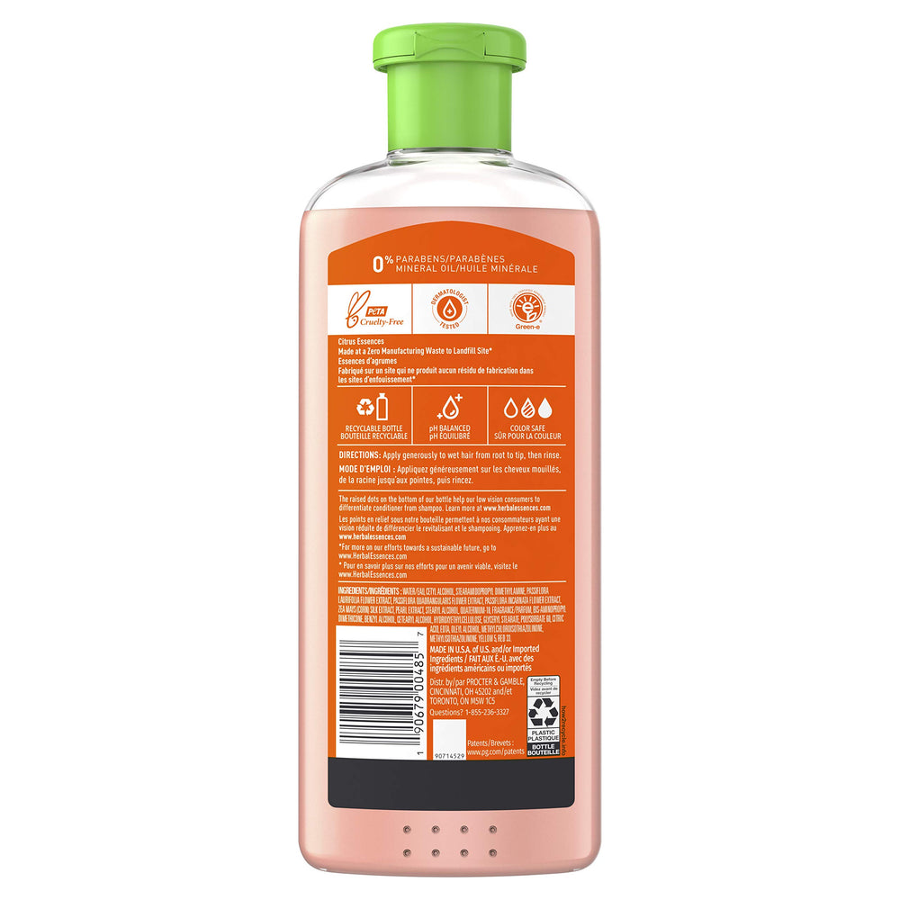 Herbal Essences Body Envy présente une bouteille recyclable pour une routine plus responsable.