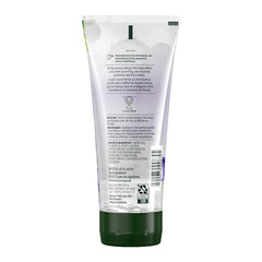 Boucles définies et souples avec Herbal Essences Totally Twisted.