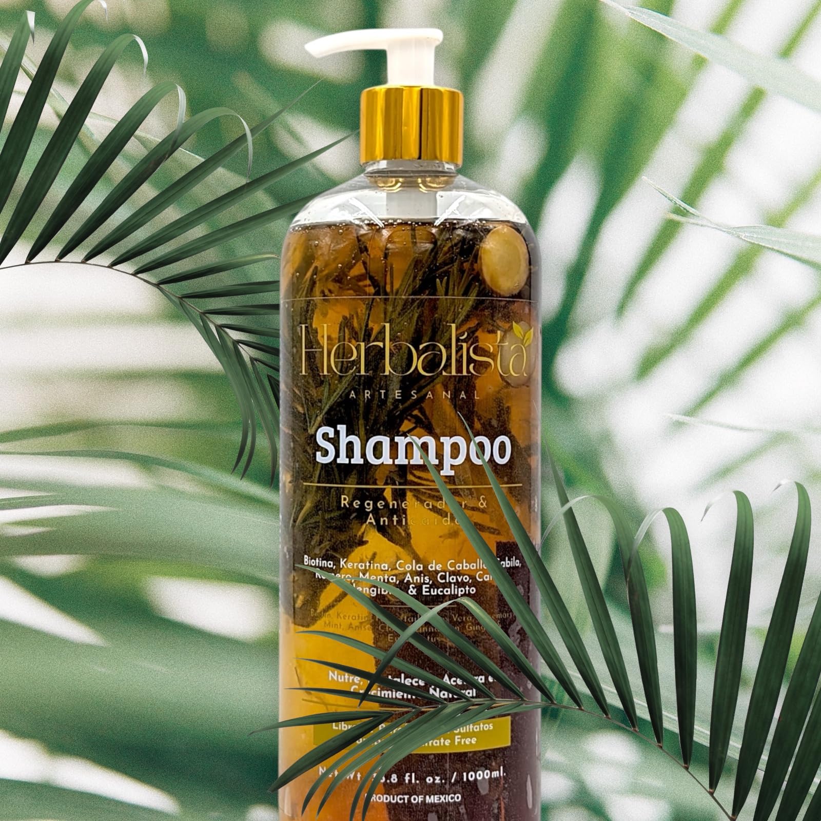 Clous de girofle et cannelle pour une fragrance épicée dans Herbalista Viral Shampoo.