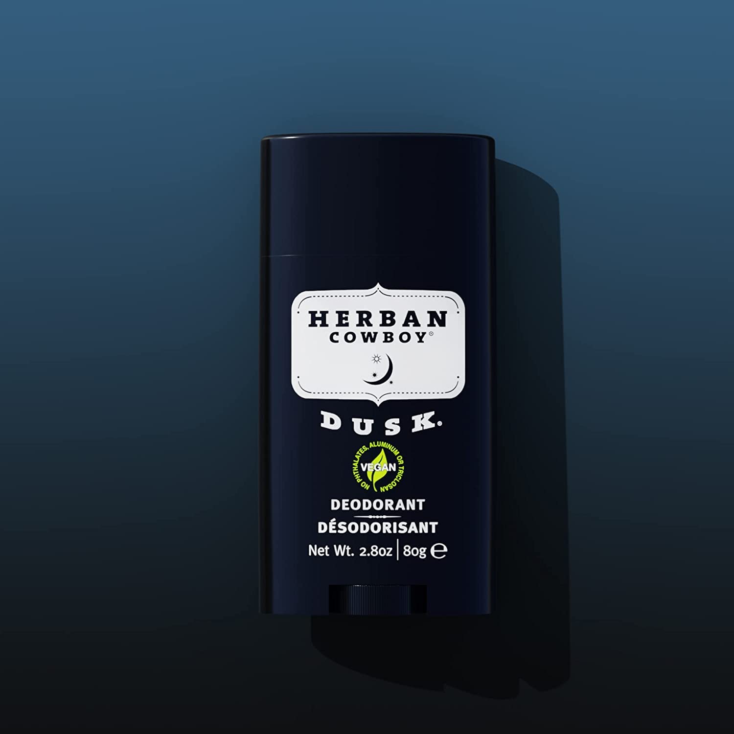 Texture lisse du Dusk sur la peau pour une application fluide.