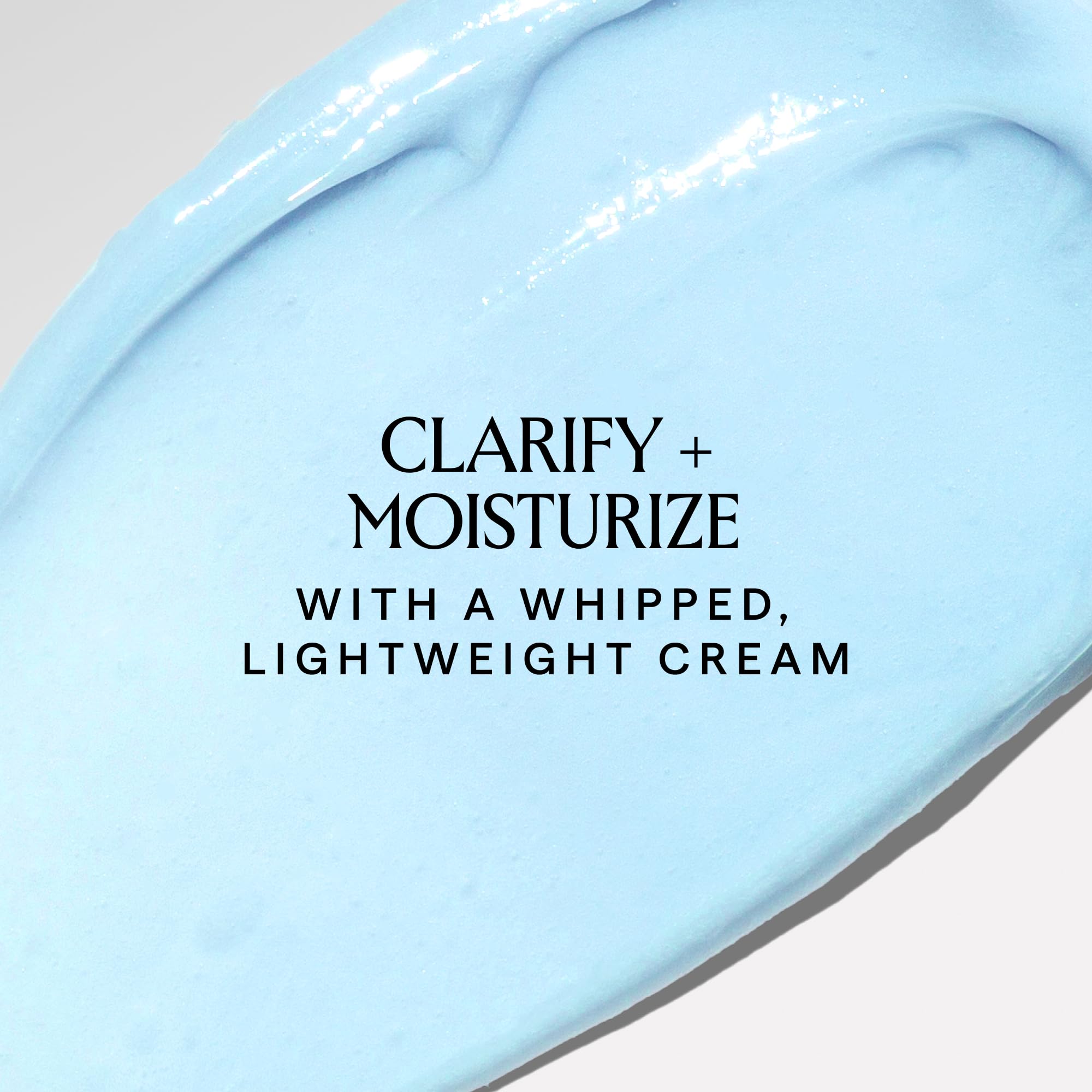 Herbivore Aquarius Crème Clarté, application matin et soir sur le visage.