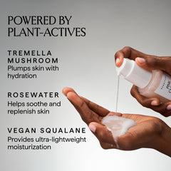 Eau de rose hydratante Herbivore, texture nuage rose apaise la peau