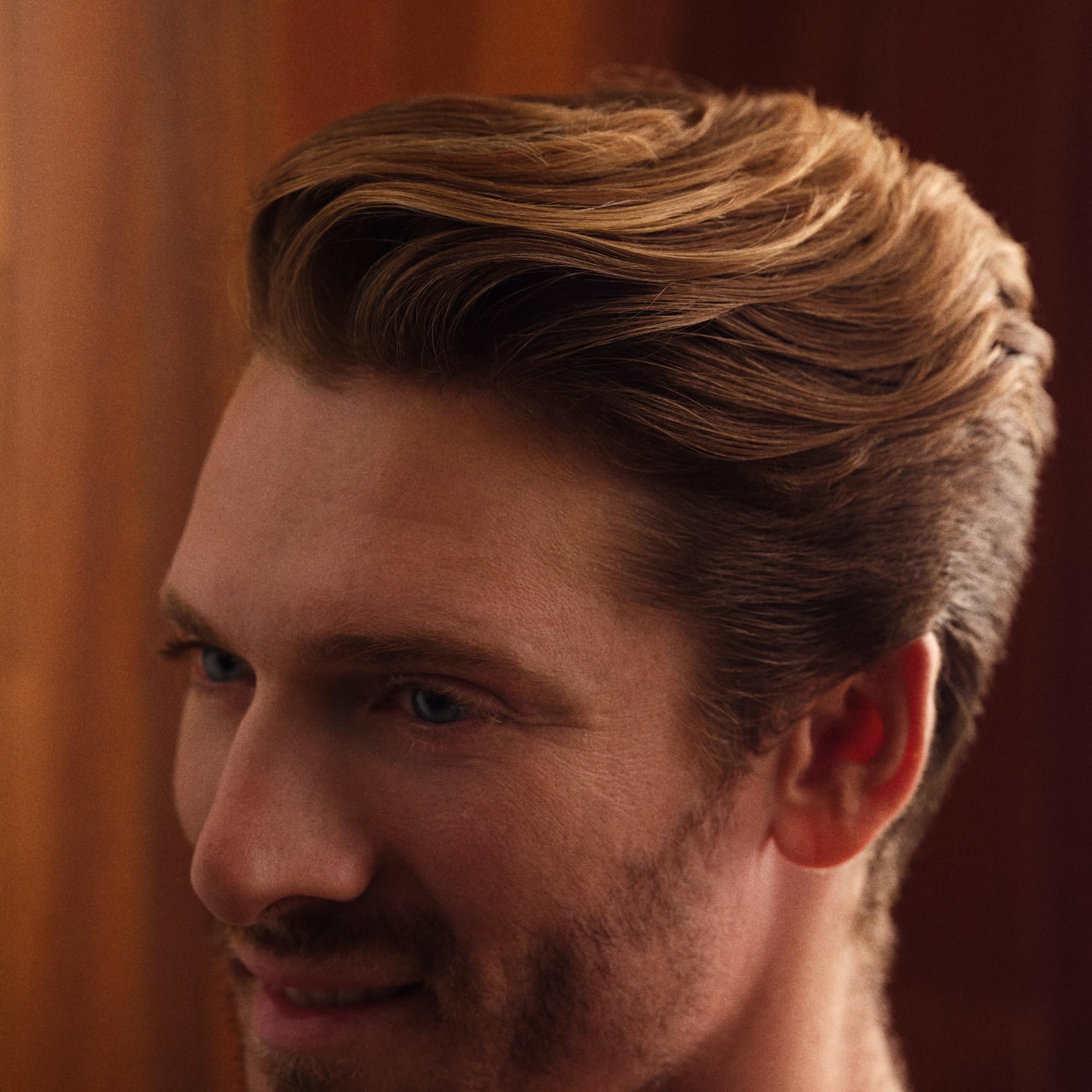 Sérum Minoxidil 5% Hims HERS prêt pour application ciblée.