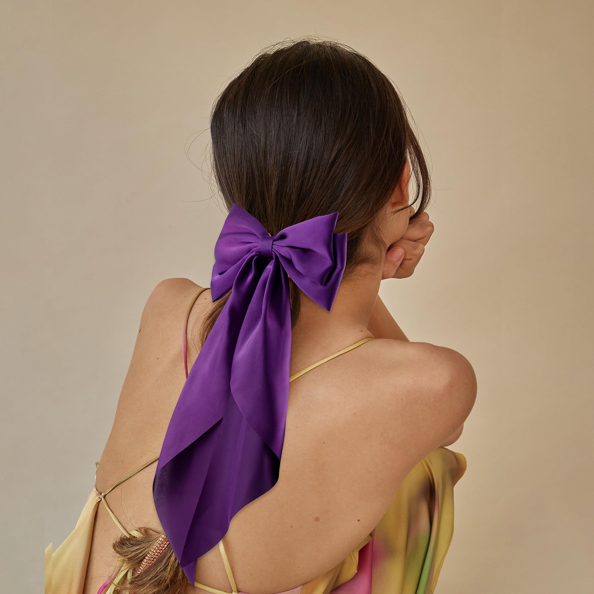 hisial broche cheveux noeud gros violet satin, allure sophistiquée