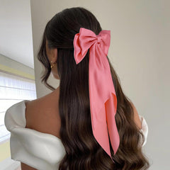 Barrette Hisial nœud volumineux, idéale pour les tenues de soirée