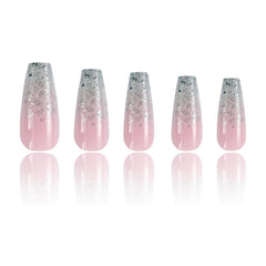 Ensemble Hkanlre 24 ongles de tailles variées pour un ajustement rapide.