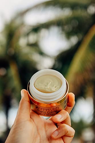 Honey Girl Organics Crème Nuit Extra Sensible routine nocturne prête pour le réveil.