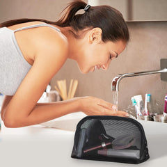 Hotipine pochettes maillage trapézoïde: forme compacte pour petits objets.