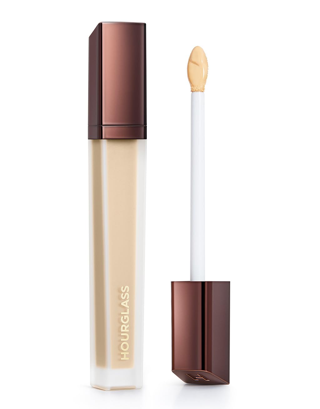 Hourglass Vanish Airbrush Concealer dans son emballage, fini naturel et longue tenue.