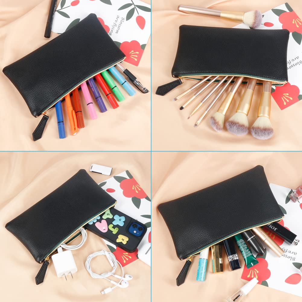 Dimensions 22,5 cm sur 12 cm, parfaites pour le sac à main et le voyage.